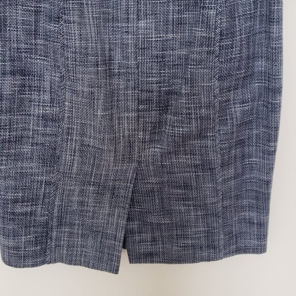 Like NEW Banana Republic navy and white tweed lined pencil skirt - Picture 4 of 6